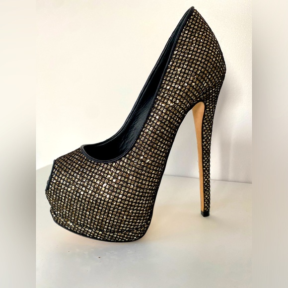 GIUSEPPE ZANOTTI - Picture 5 of 6